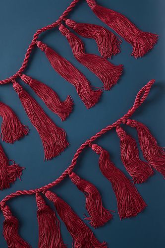 Guirlande à pompons suspendue chez - Anthropologie - Modalova