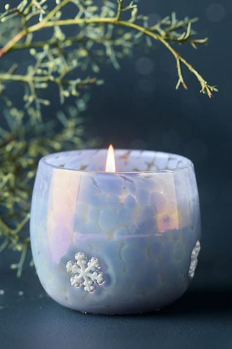 Bougie en verre Snowflake Icon Woody Juniper & Cedar en taille: S chez - Anthropologie - Modalova