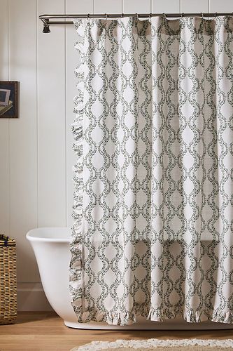 Rideau de douche à volants imprimé en coton Tree Trellis taille: 72" x 72" chez - Anthropologie - Modalova