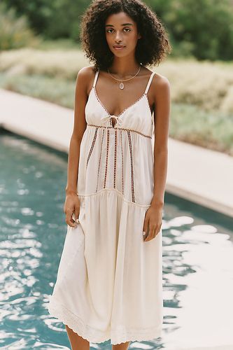 Robe midi micro perlée taille: XS chez Anthropologie - Celandine - Modalova