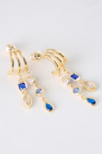 Grandes boucles d'oreilles Huggie à pendentifs multiples par en - By Anthropologie - Modalova