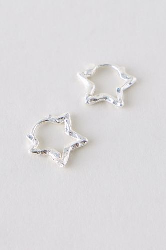 Boucles d'oreilles créoles petite étoile en chez Anthropologie - ENAMEL Copenhagen - Modalova