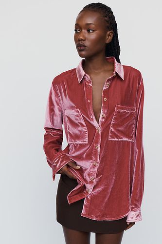 La chemise décontractée Hadley de : Édition velours en taille: XS chez Anthropologie - Pilcro - Modalova