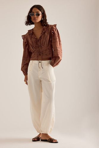 Pantalon ballon en taille: 27 chez Anthropologie - Pilcro - Modalova
