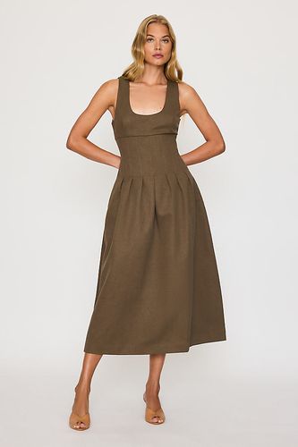 Robe midi cintrée en taille: L chez Anthropologie - Odd Muse - Modalova