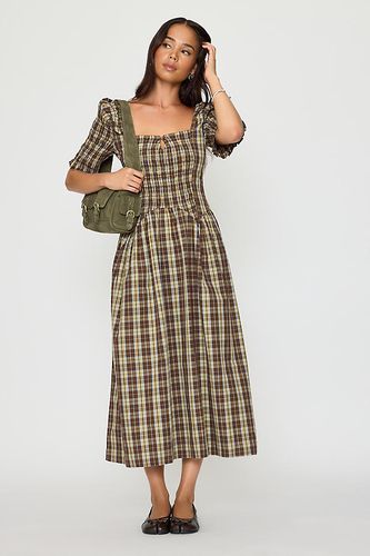 Robe midi à carreaux froncée Emmy taille: Uk 14 chez Anthropologie - Damson Madder - Modalova
