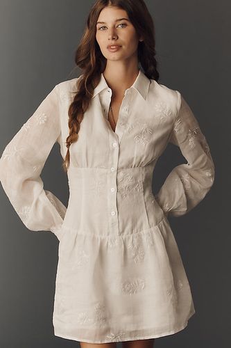Mini robe chemise cintrée Flat taille: L chez Anthropologie - Flat White - Modalova