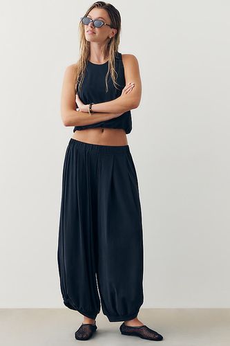 Pantalon bouffant torsadé en taille: XS chez Anthropologie - Daily Practice - Modalova