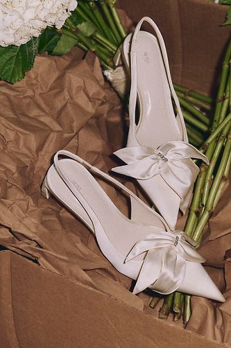 Escarpins à bride arrière en satin avec naud Queena en taille: 41 chez Anthropologie - JW PEI - Modalova
