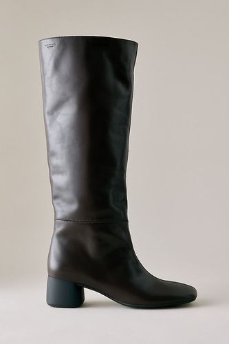 Bottes hautes froncées en cuir Vagabond Livia par en taille: 36 chez Anthropologie - Vagabond Shoemakers - Modalova