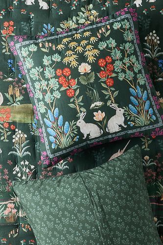 Coussin imprimé Aerith en coton flammé chez - Anthropologie - Modalova