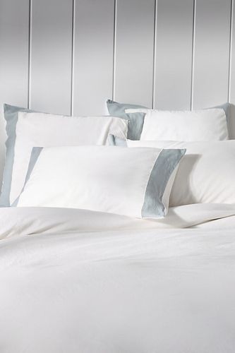 Housse de couette Fatine en coton-lin en White chez - Anthropologie - Modalova