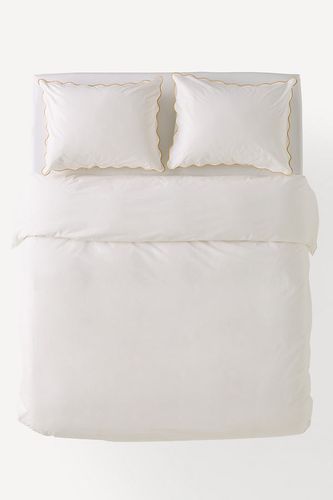 Housse de couette en coton à bord festonné Marrow en Yellow taille: Eu kng dvt chez - Anthropologie - Modalova