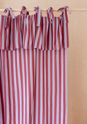 Rideau en coton à rayures en taille: L chez Anthropologie - TBCo - Modalova