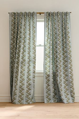 Rideau Floral Sérigraphié Calista en taille: 50" x 108" chez - Anthropologie - Modalova