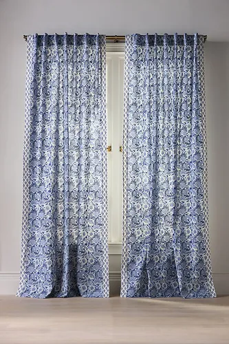 Rideau en coton tissé à impression de bloc en taille: 108" chez - Anthropologie - Modalova
