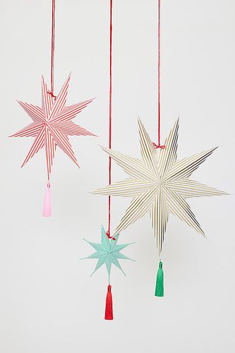 Décorations suspendues en papier étoile rayé chez Anthropologie - Meri Meri - Modalova