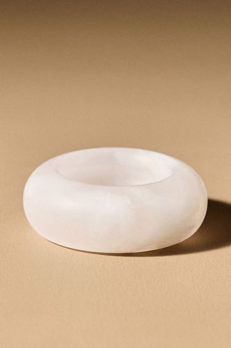 Petit bibelot en marbre Donut en White taille: Assorted chez - Anthropologie - Modalova