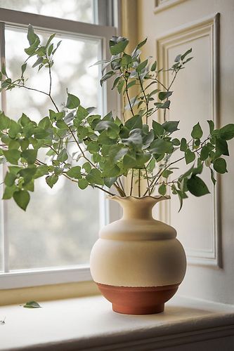 Petal Rim Colourblock Vase en Beige taille: S chez - Anthropologie - Modalova