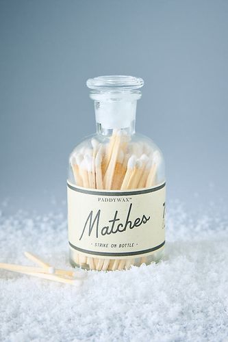 Allumettes en bouteille de verre en White chez Anthropologie - Paddywax - Modalova