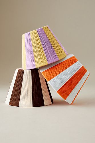 Abat-jour en coton tissé Empire en Brown chez Anthropologie - Loving String - Modalova