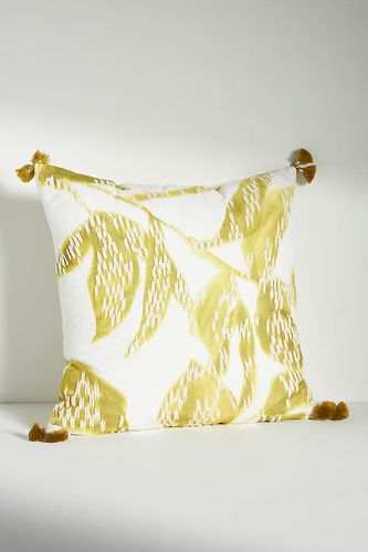 Coussin carré à pompons Foliage en Green taille: 20 in sq chez - Anthropologie - Modalova