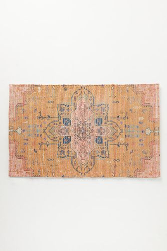 Tapis de bain en coton matelassé Maribelle en Yellow taille: L chez - Anthropologie - Modalova