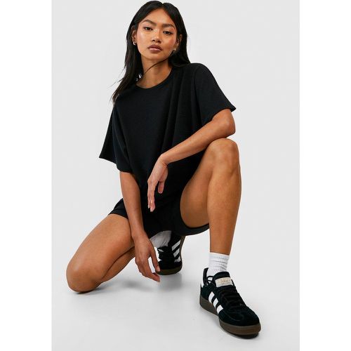 Ensemble Côtelé Avec T-Shirt Et Short Cycliste - boohoo - Modalova