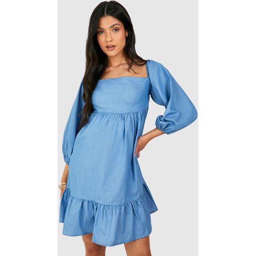 Maternity Chambray Puff Sleeve Smock Dress - boohoo - Modalova