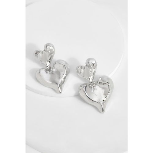 Hammered Heart Earrings - - boohoo - Modalova