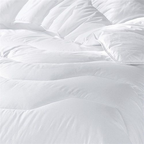 Couette 300G suprelle climat antitranspirante version chaude ou tempérée - Becquet - Modalova