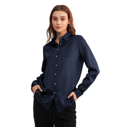 Chemise classique en soie à boutons nacrés - LilySilk - Modalova