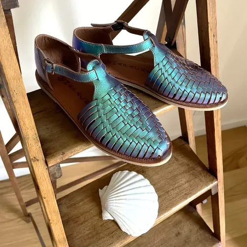 Sandales tressées PEONIA mermaid en cuir - Mapache - Modalova