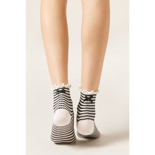 Chaussettes à rayures et nœud Taille TAILLE UNIQUE - Calzedonia - Modalova
