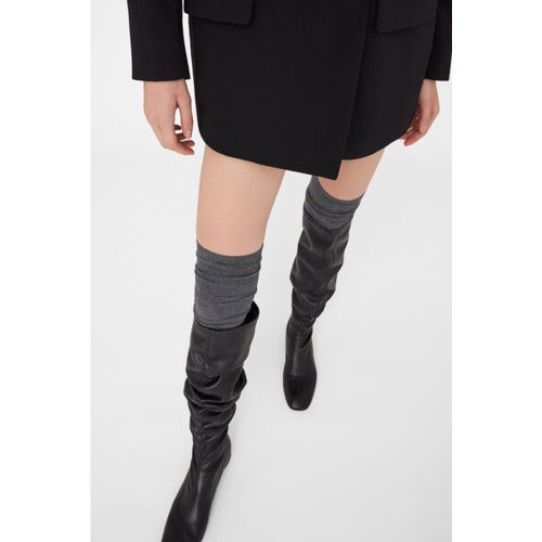 Maxi chaussettes hautes côtelées Taille TAILLE UNIQUE - Calzedonia - Modalova