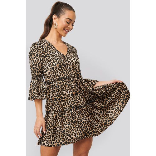 V-neck Ruffle Dress - Leopard - NA-KD Boho - Modalova