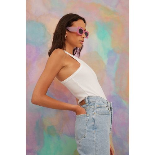 Grandes lunettes de soleil à monture épaisse - Pink - NA-KD Accessories - Modalova