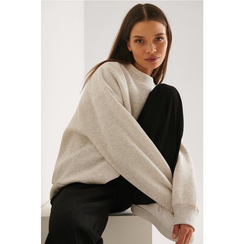 Sweatshirt à col montant biologique - Grey - NA-KD Basic - Modalova