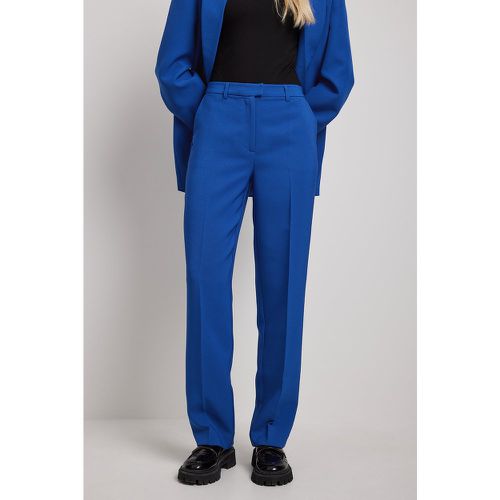 Pantalon de costume droit recyclé - Blue - NA-KD Trend - Modalova