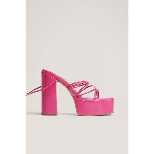 Chaussures à talon et plateforme avec brides fines - Pink - NA-KD Shoes - Modalova