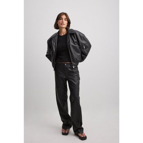 Pantalon faux cuir - Black - Josefine HJ x NA-KD - Modalova