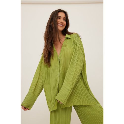 Chemise fluide effet froissé - Green - Romee Strijd x NA-KD - Modalova