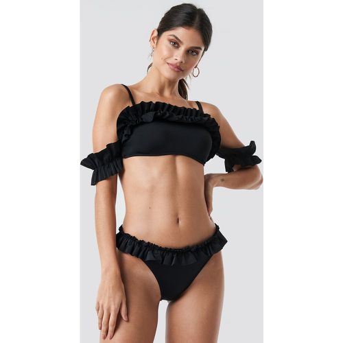 Yol Ruffle Detailed Bikini Bottom - Black - Trendyol - Modalova