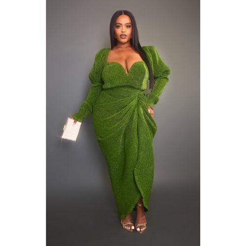 Plus Robe mi-longue plissée pailletée drapée à manches bouffantes et barre en V - PrettyLittleThing - Modalova