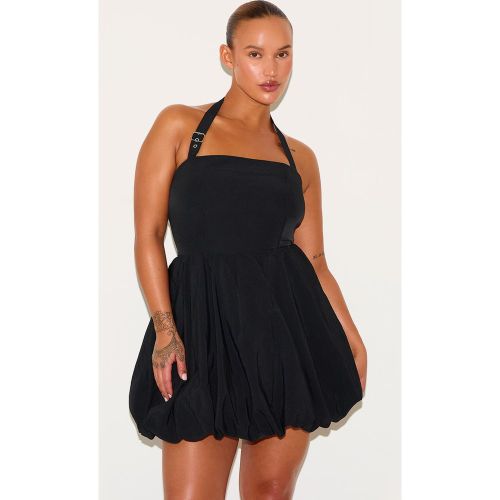 Plus Mini-robe bouffante à dos nu et détail boucle - PrettyLittleThing - Modalova