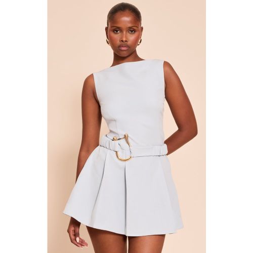 Robe droite tissée plissée à ceinture | Taille 38 - PrettyLittleThing - Modalova