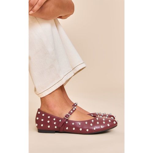 Ballerine En Cuir Avec Détails De Clous - PrettyLittleThing - Modalova