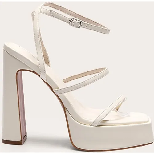 Sandales carrées en PU à talon et plateforme - PrettyLittleThing - Modalova