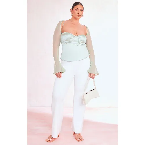 Plus Top satiné vert à boléro en mesh - PrettyLittleThing - Modalova