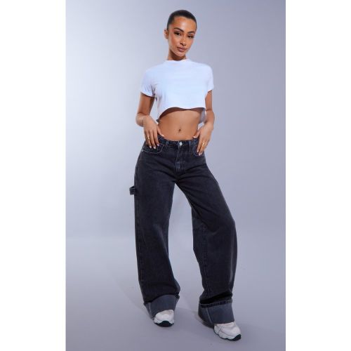 Petite Jean large à détail bretelles | Taille 30 - PrettyLittleThing - Modalova